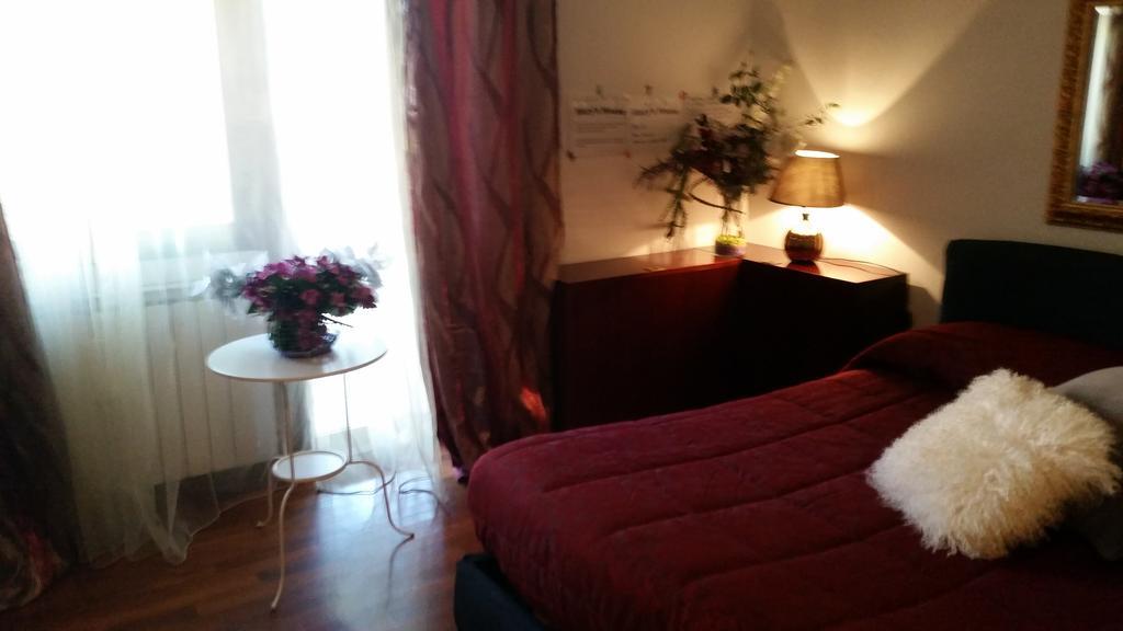 B&B Mary'S House Ciampino Buitenkant foto